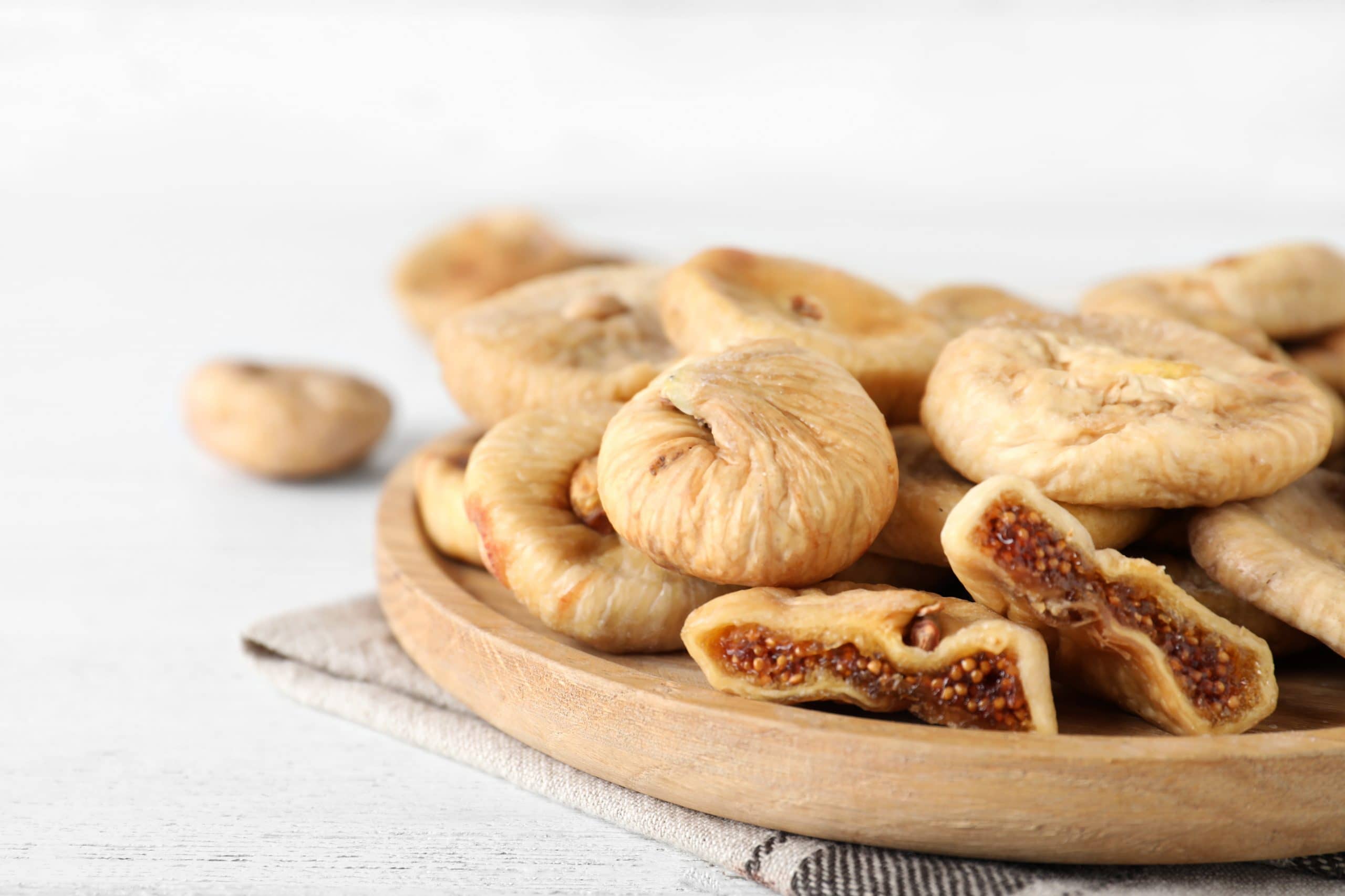 The Ultimate Guide To Dried Figs And Dates: Are They Identical? - oxx16yu