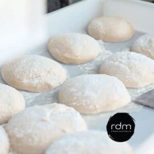 PIZZA DOUGH BALLS FRZ 300GM X 45 RDM