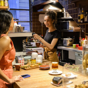 How Cafés Can Save Time and Money with the Right Wholesale Food Supplier